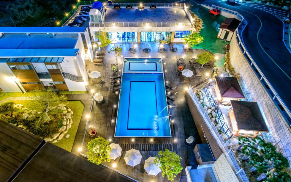 Doya Hotel Кодже Екстериор снимка